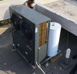 仙来广场公共卫生间空气源供暖项目