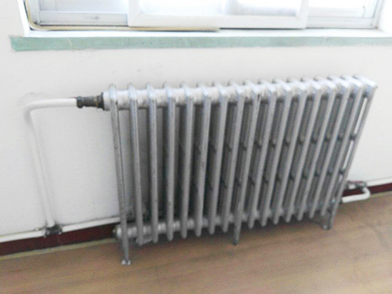钢制暖气片安装流程